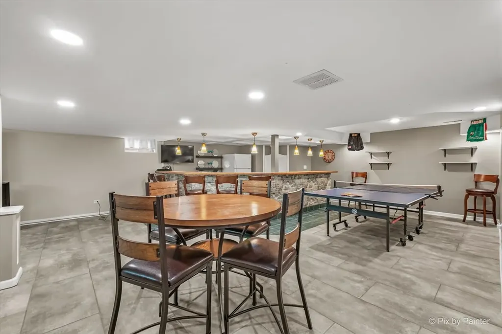 39867 North Harbor Ridge Drive Antioch IL 60002