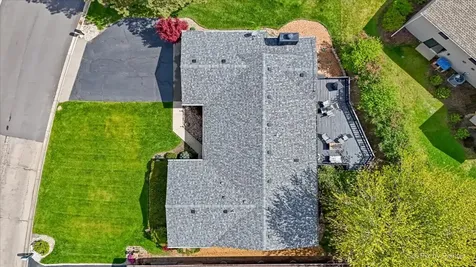 39867 North Harbor Ridge Drive Antioch IL 60002