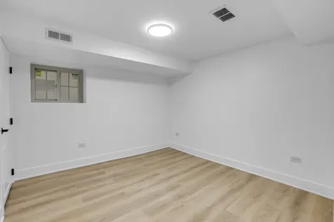 4915 North Kostner Avenue Chicago IL 60630