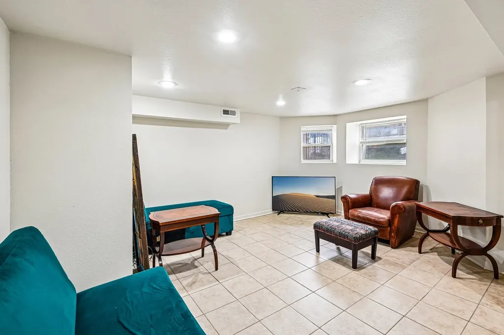 3430 West 12th Place Chicago IL 60623
