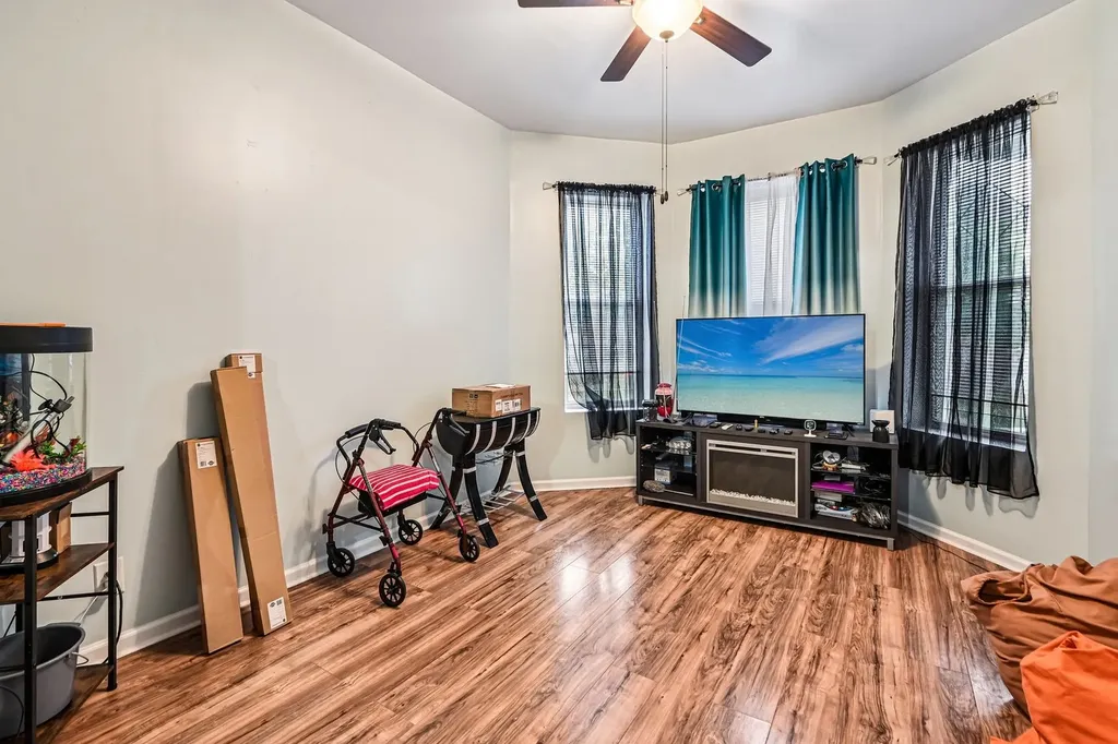 3430 West 12th Place Chicago IL 60623