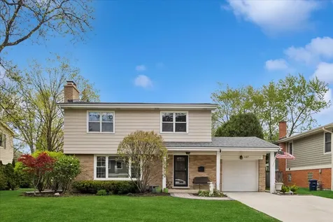 1317 Knollwood Road Deerfield IL 60015