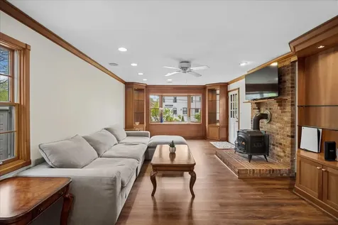 1317 Knollwood Road Deerfield IL 60015