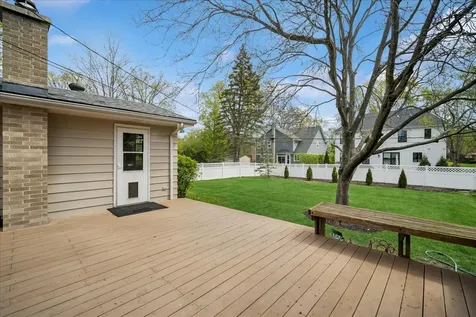1317 Knollwood Road Deerfield IL 60015