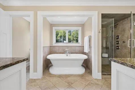 407 Mckinley Avenue Libertyville IL 60048