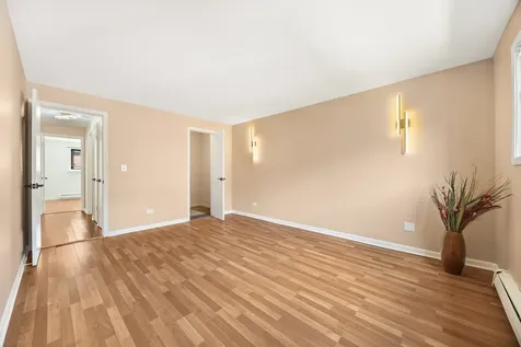 8519 West Catherine Avenue Chicago IL 60656