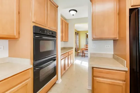 615 Paris Avenue Oswego IL 60543