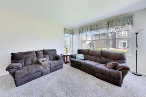 615 Paris Avenue Oswego IL 60543