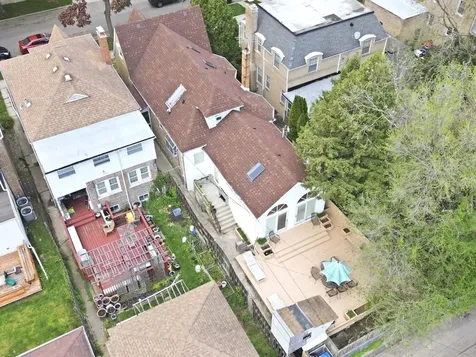 5919 North Bernard Street Chicago IL 60659