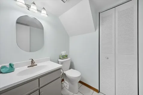 16015 84TH Place Tinley Park IL 60487