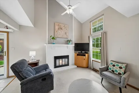 16015 84TH Place Tinley Park IL 60487