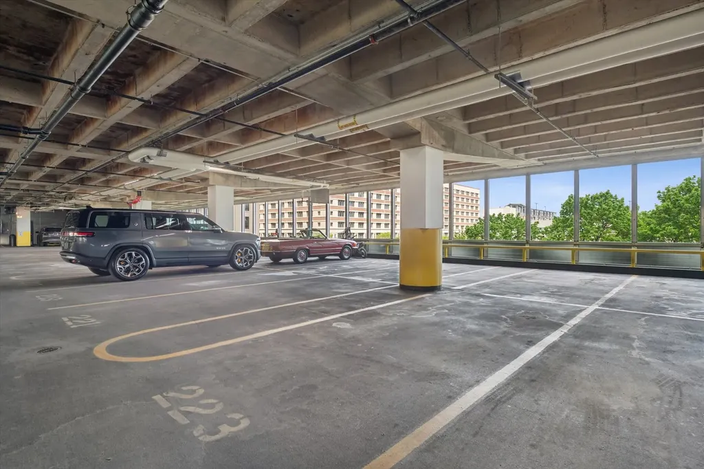 500 West Superior Street Chicago IL 60654