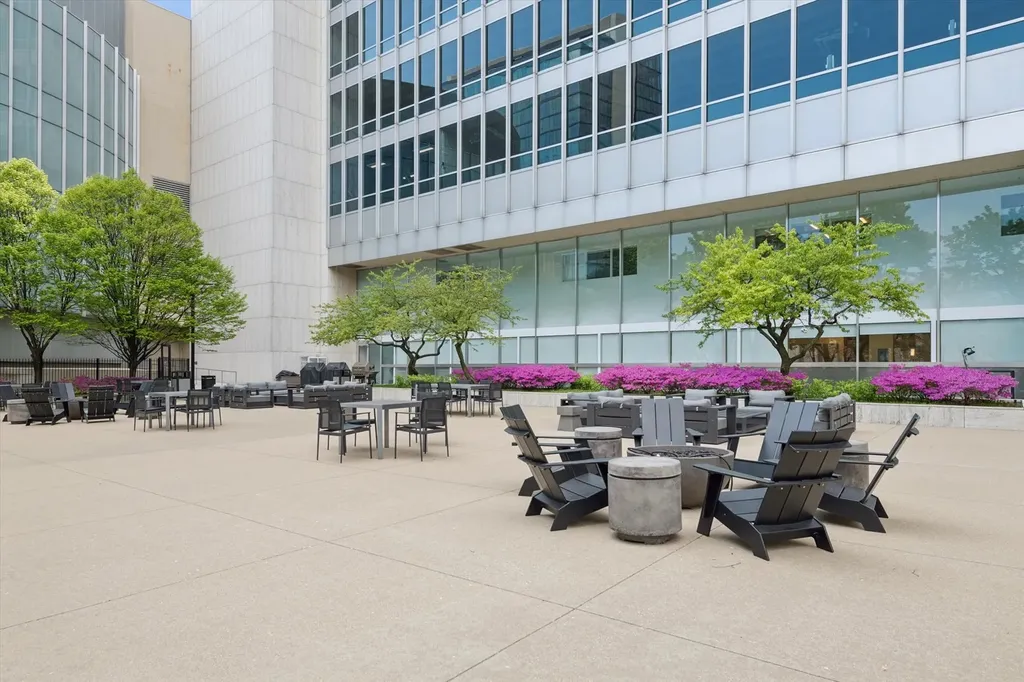 500 West Superior Street Chicago IL 60654