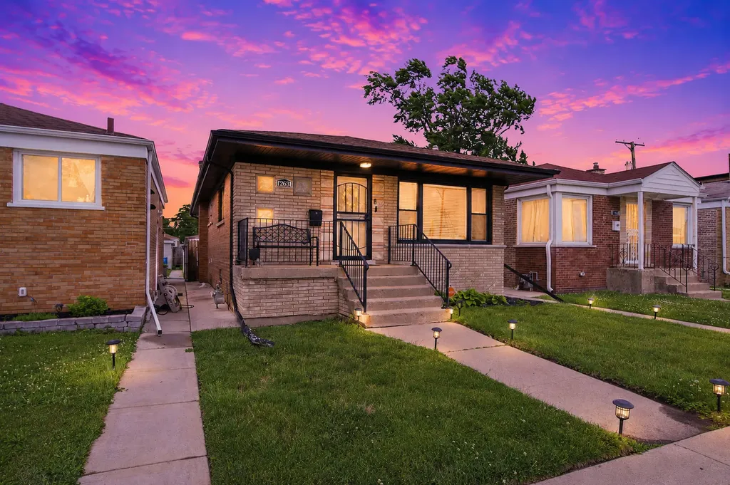 12631 South Justine Street Calumet Park IL 60827