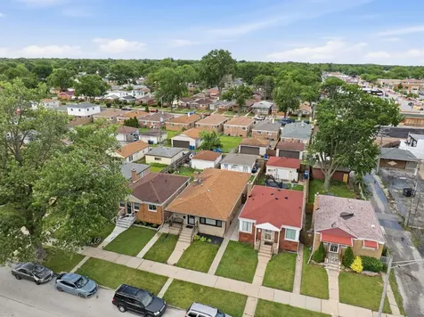 12631 South Justine Street Calumet Park IL 60827