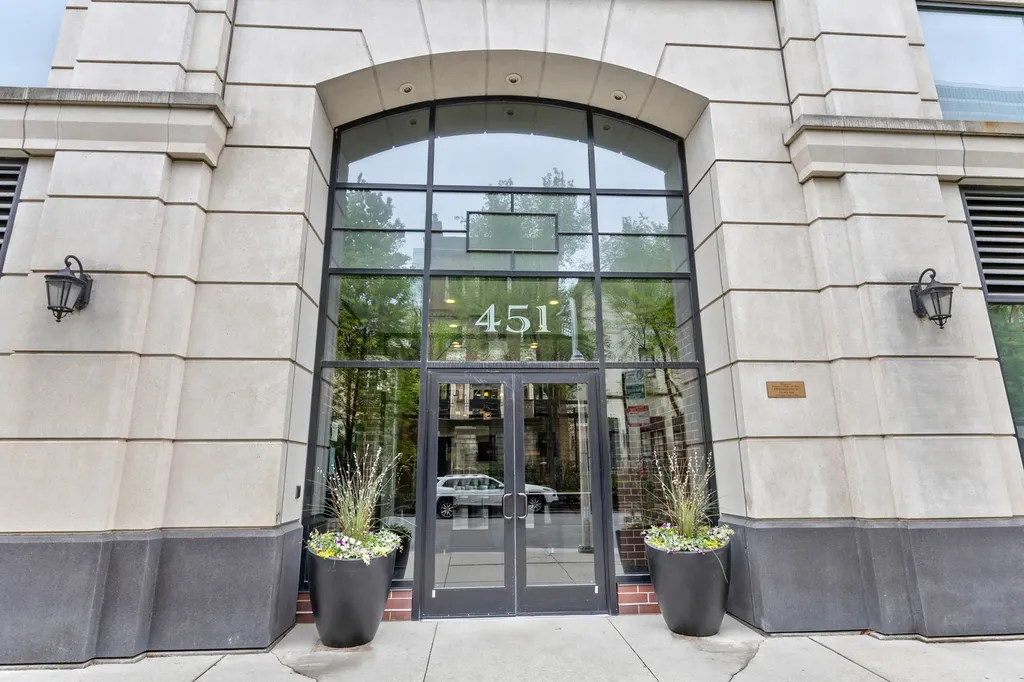 451 West Huron Street Chicago IL 60654