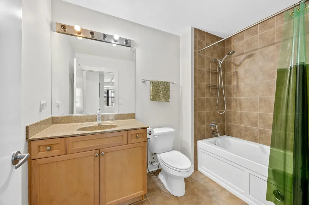451 West Huron Street Chicago IL 60654