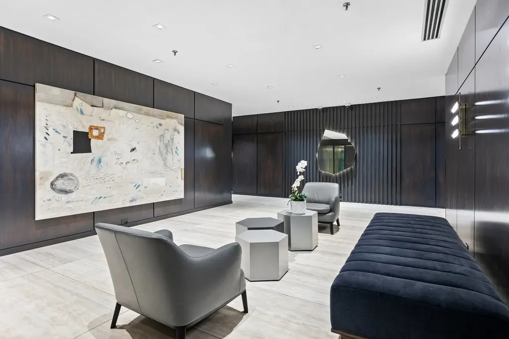 680 North Lake Shore Drive Chicago IL 60611