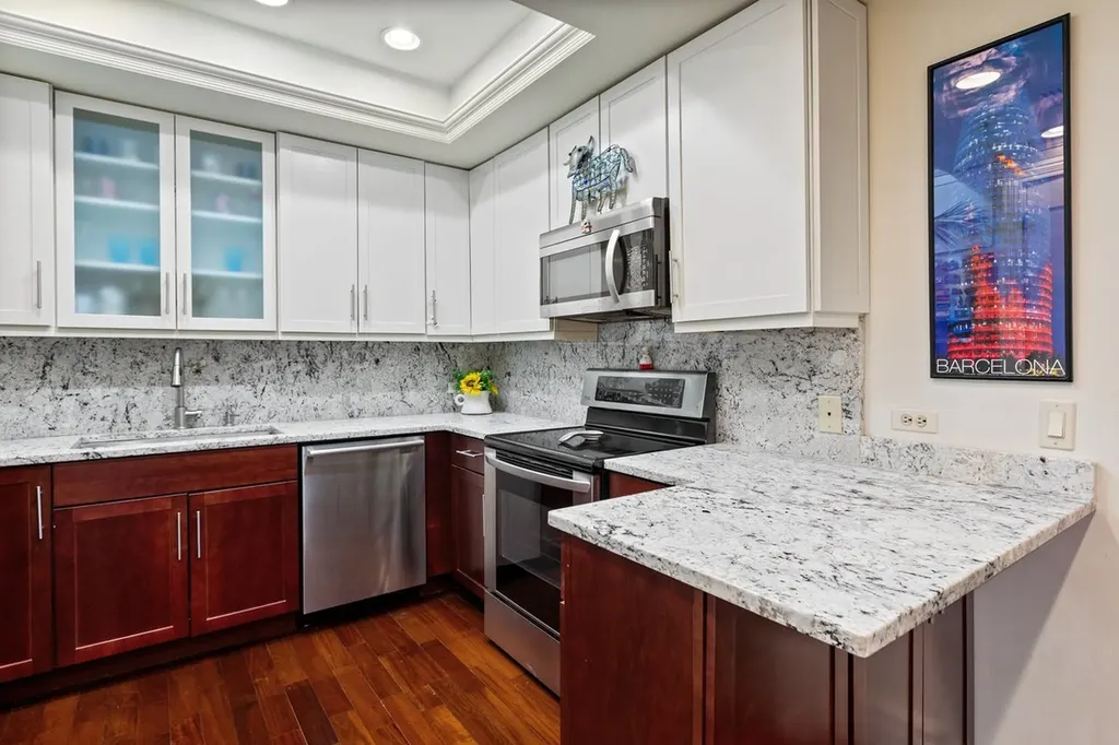 680 North Lake Shore Drive Chicago IL 60611