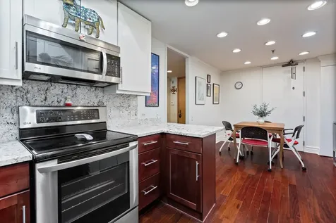 680 North Lake Shore Drive Chicago IL 60611