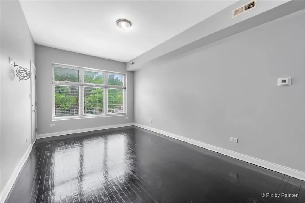4412 South Prairie Avenue Chicago IL 60653
