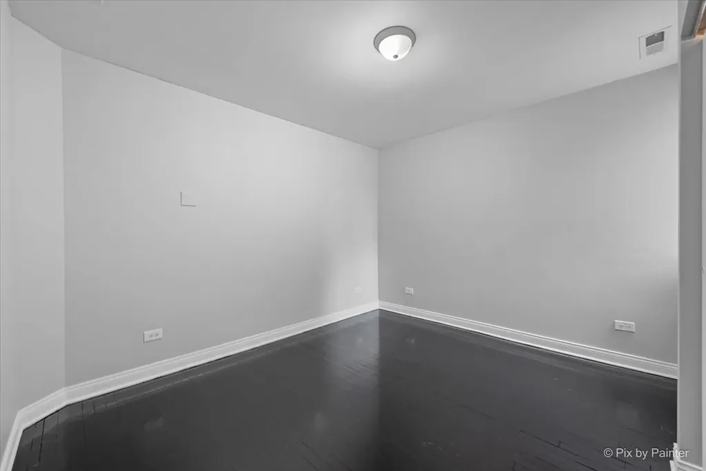 4412 South Prairie Avenue Chicago IL 60653