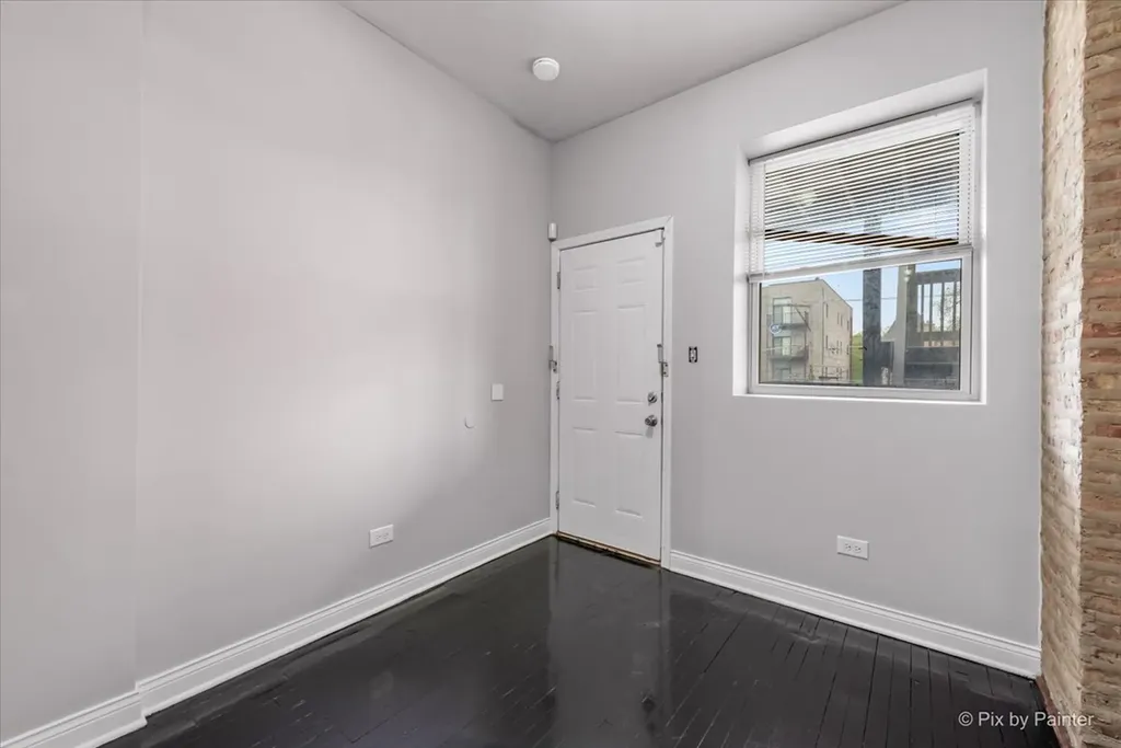 4412 South Prairie Avenue Chicago IL 60653