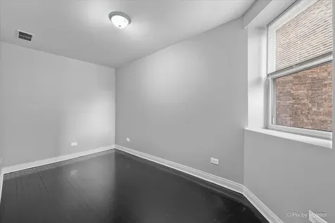 4412 South Prairie Avenue Chicago IL 60653