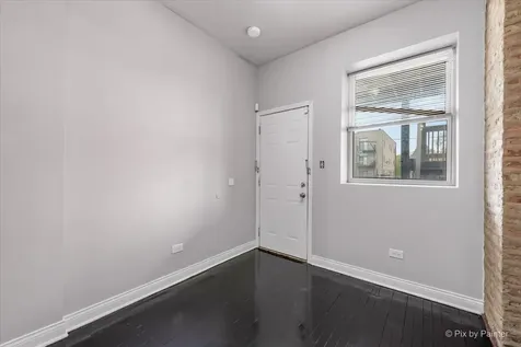 4412 South Prairie Avenue Chicago IL 60653