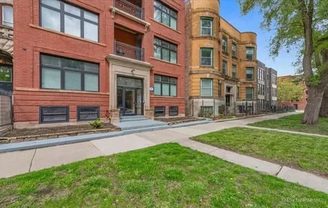 4412 South Prairie Avenue Chicago IL 60653