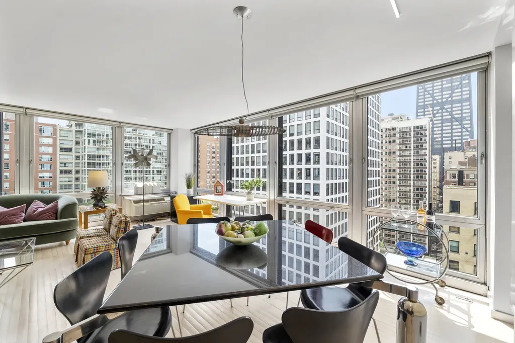 880 North Lake Shore Drive Chicago IL 60611