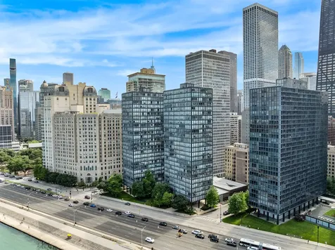 880 North Lake Shore Drive Chicago IL 60611