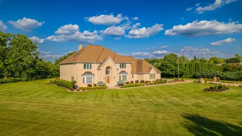 284 Barrington Lane Bourbonnais IL 60914