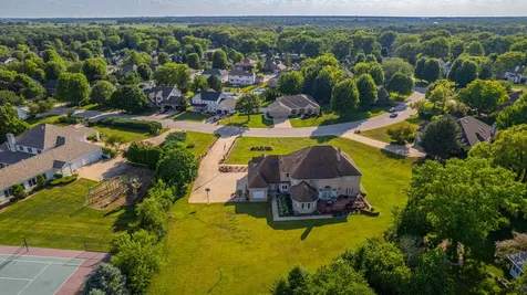 284 Barrington Lane Bourbonnais IL 60914