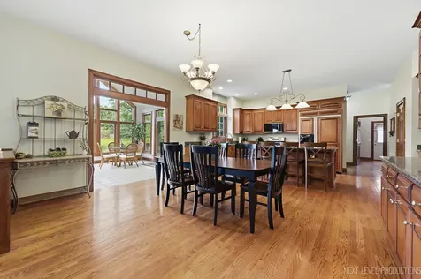 908 Knox Lane Batavia IL 60510