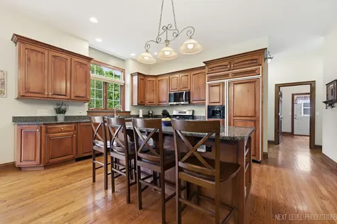 908 Knox Lane Batavia IL 60510