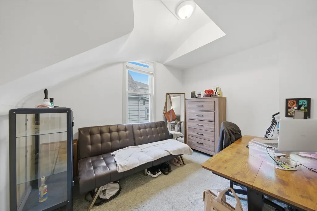 4461 North Keokuk Avenue Chicago IL 60630