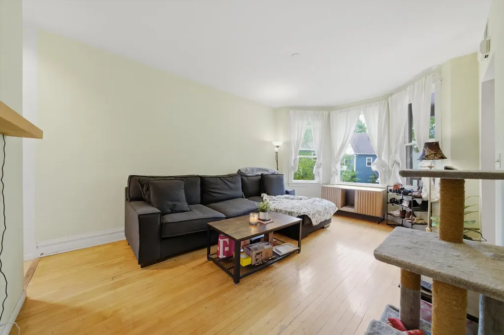 4461 North Keokuk Avenue Chicago IL 60630