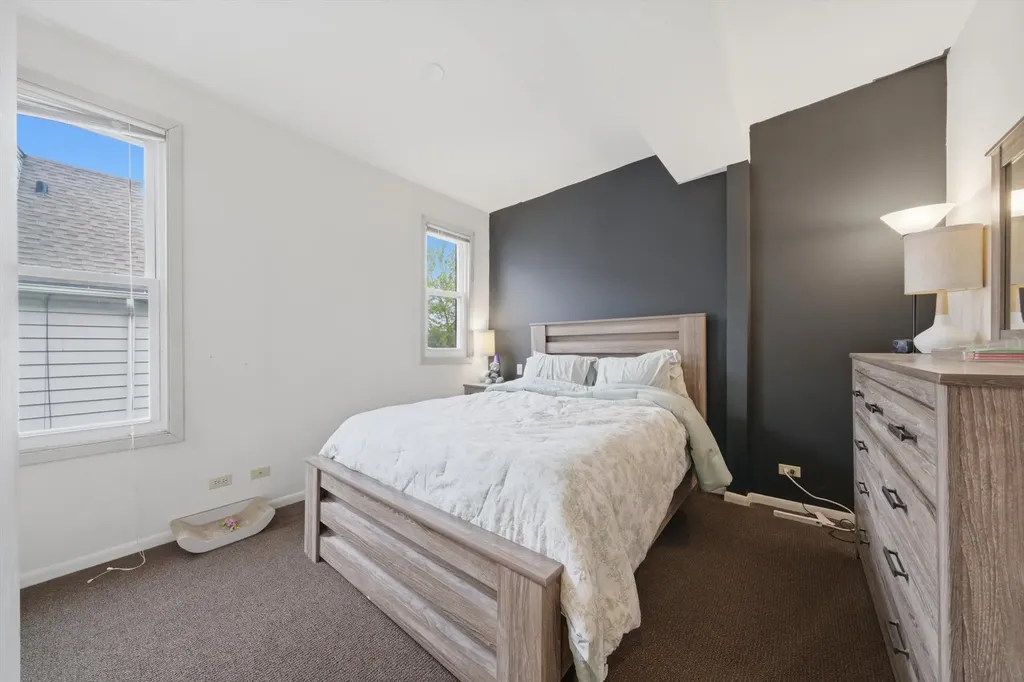 4461 North Keokuk Avenue Chicago IL 60630
