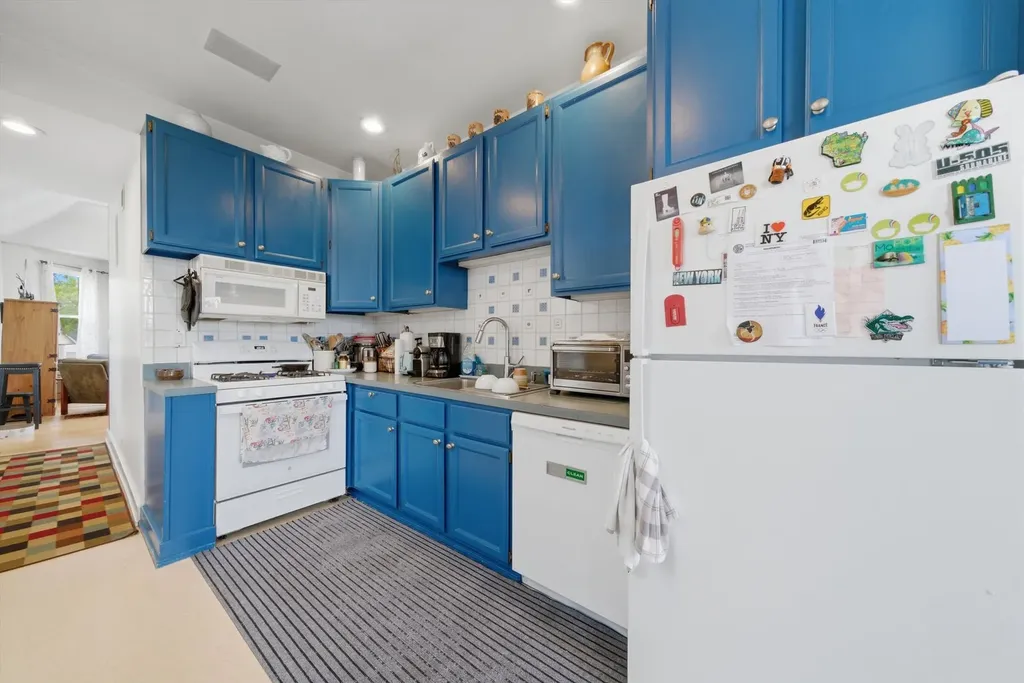 4461 North Keokuk Avenue Chicago IL 60630