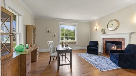 3614 Wolf Road Oswego IL 60543