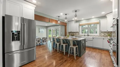 3614 Wolf Road Oswego IL 60543