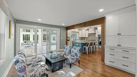 3614 Wolf Road Oswego IL 60543