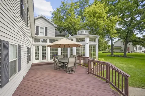 3614 Wolf Road Oswego IL 60543