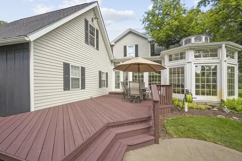 3614 Wolf Road Oswego IL 60543