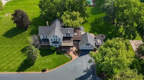 3614 Wolf Road Oswego IL 60543