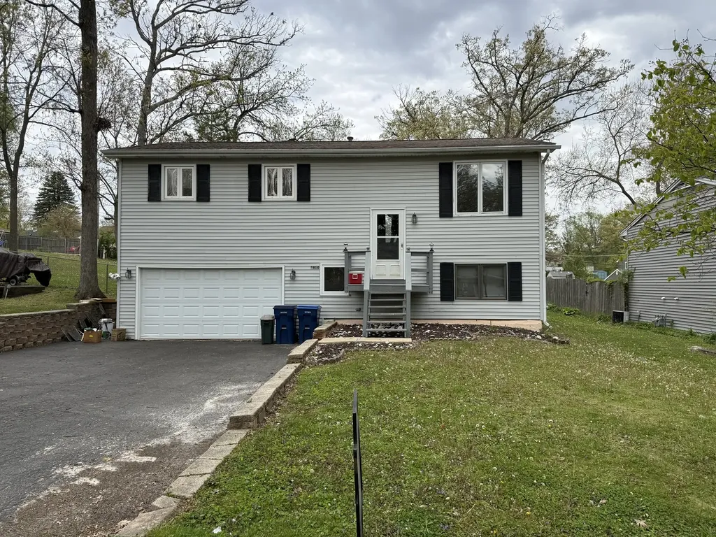 8910 Memory Trail Wonder Lake IL 60097