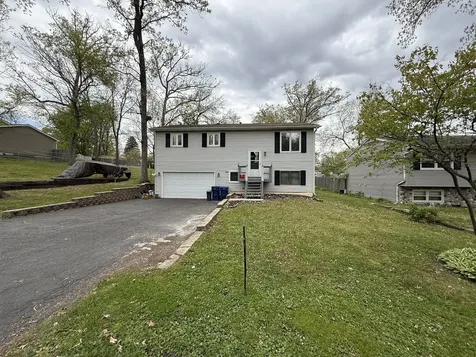 8910 Memory Trail Wonder Lake IL 60097