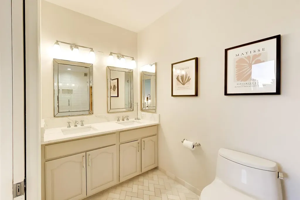 421 West Huron Street Chicago IL 60654