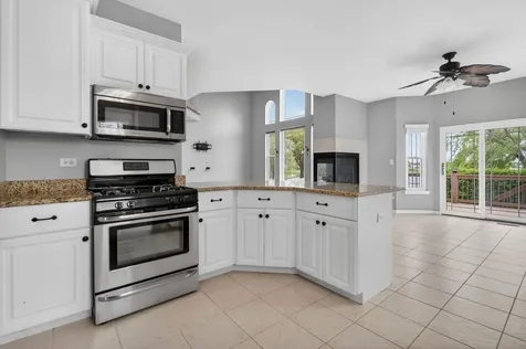 1711 Peyton Terrace Shorewood IL 60404